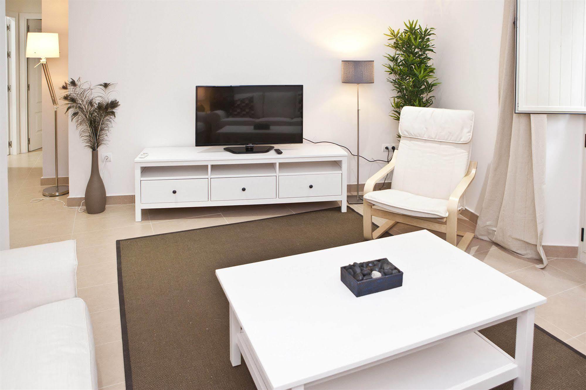 Apartamentos Unisierra Malaga Ngoại thất bức ảnh