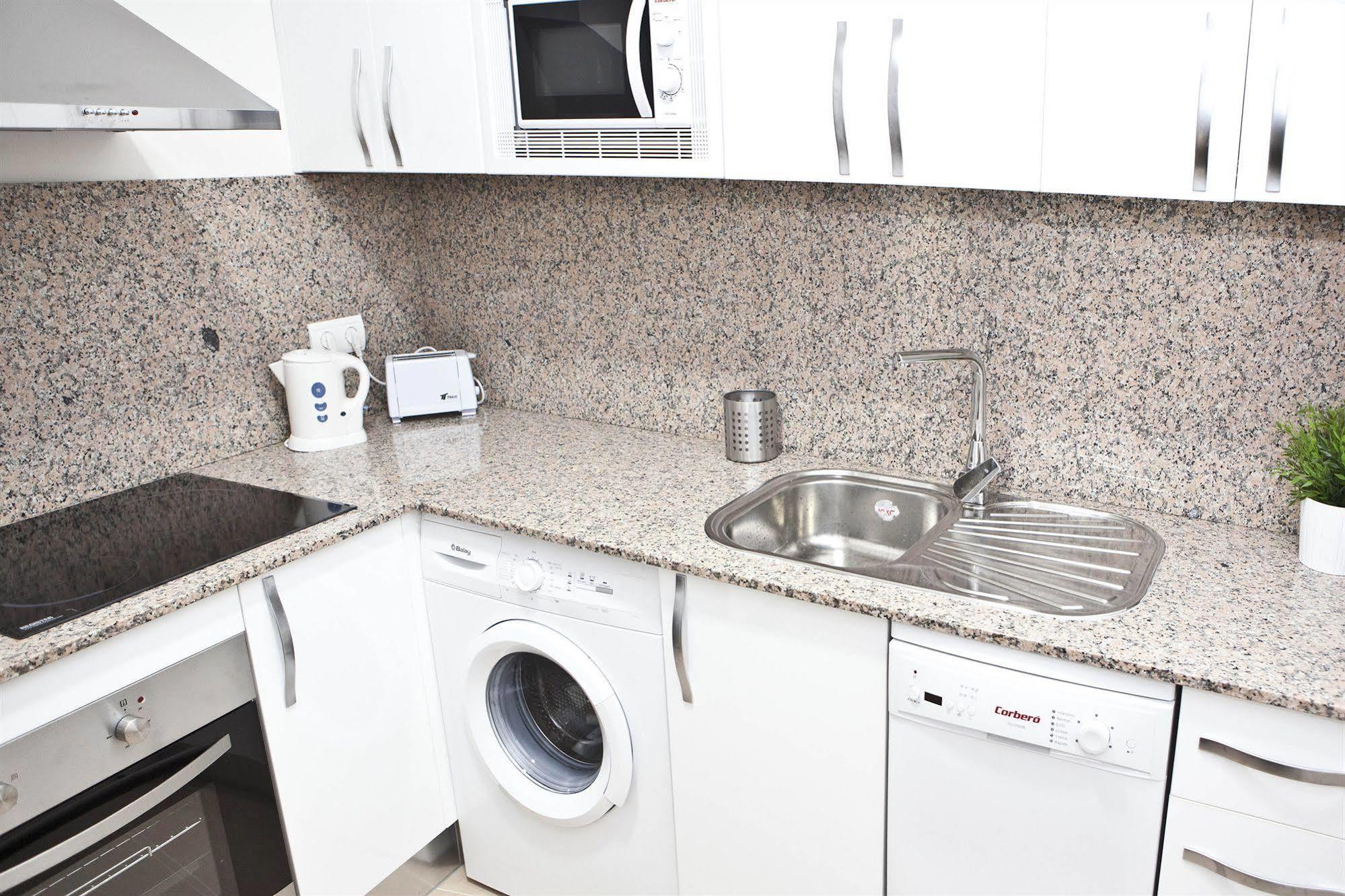 Apartamentos Unisierra Malaga Ngoại thất bức ảnh