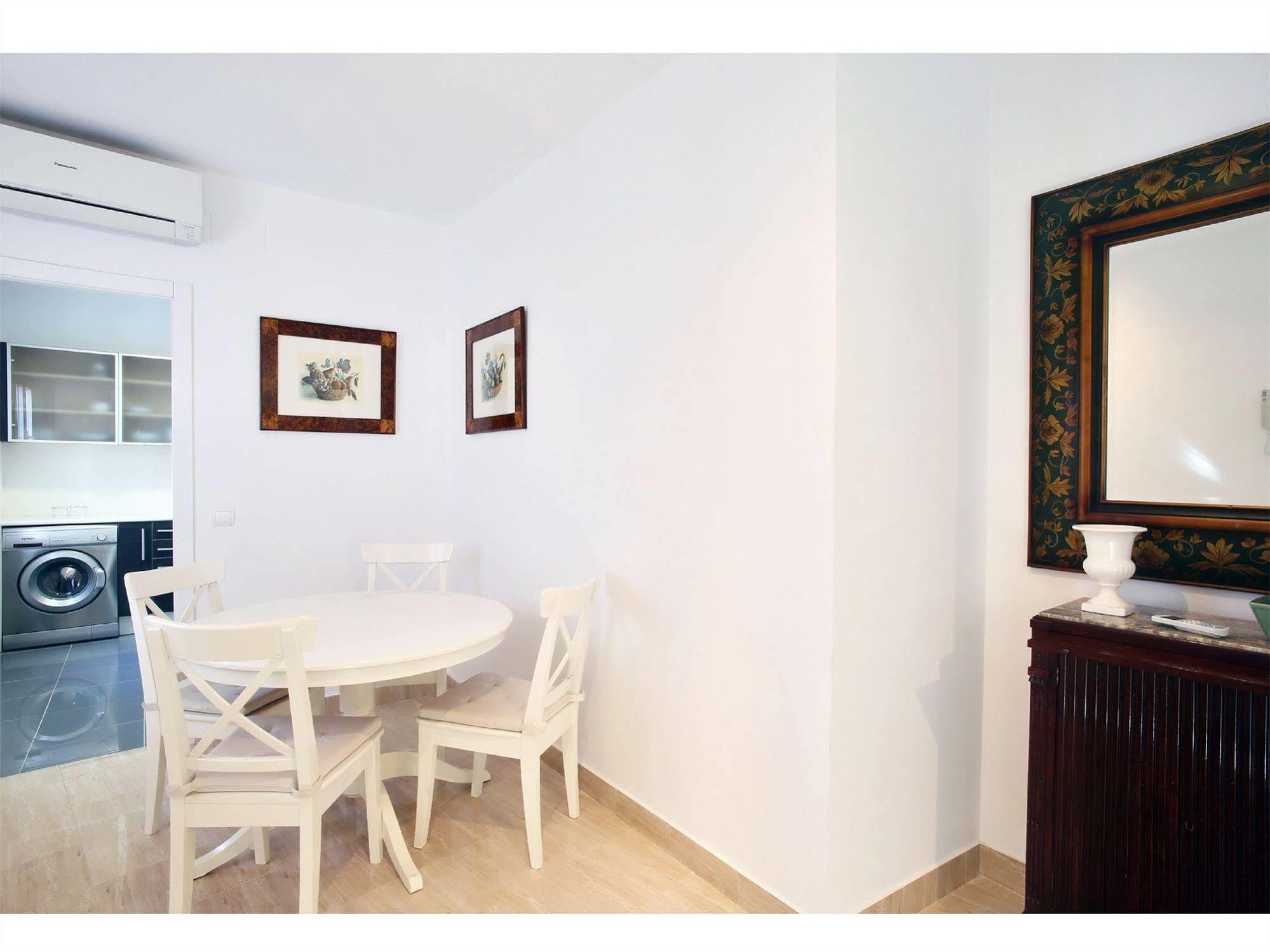 Apartamentos Unisierra Malaga Ngoại thất bức ảnh